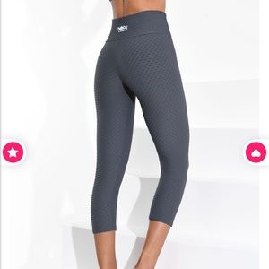 Booty by Brabants Cropped Dark Gray Crocos